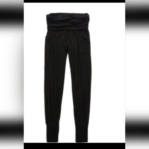 OFFLINE By Aerie Womens Black The Hugger Jogger M - Picture 3 of 12